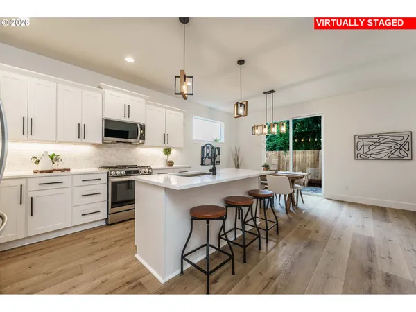 $555,000 | 19362 Juniper Court, Oregon City, OR 97045