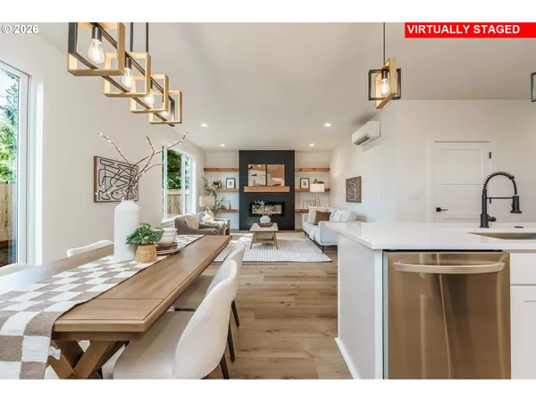 $555,000 | 19362 Juniper Court, Oregon City, OR 97045