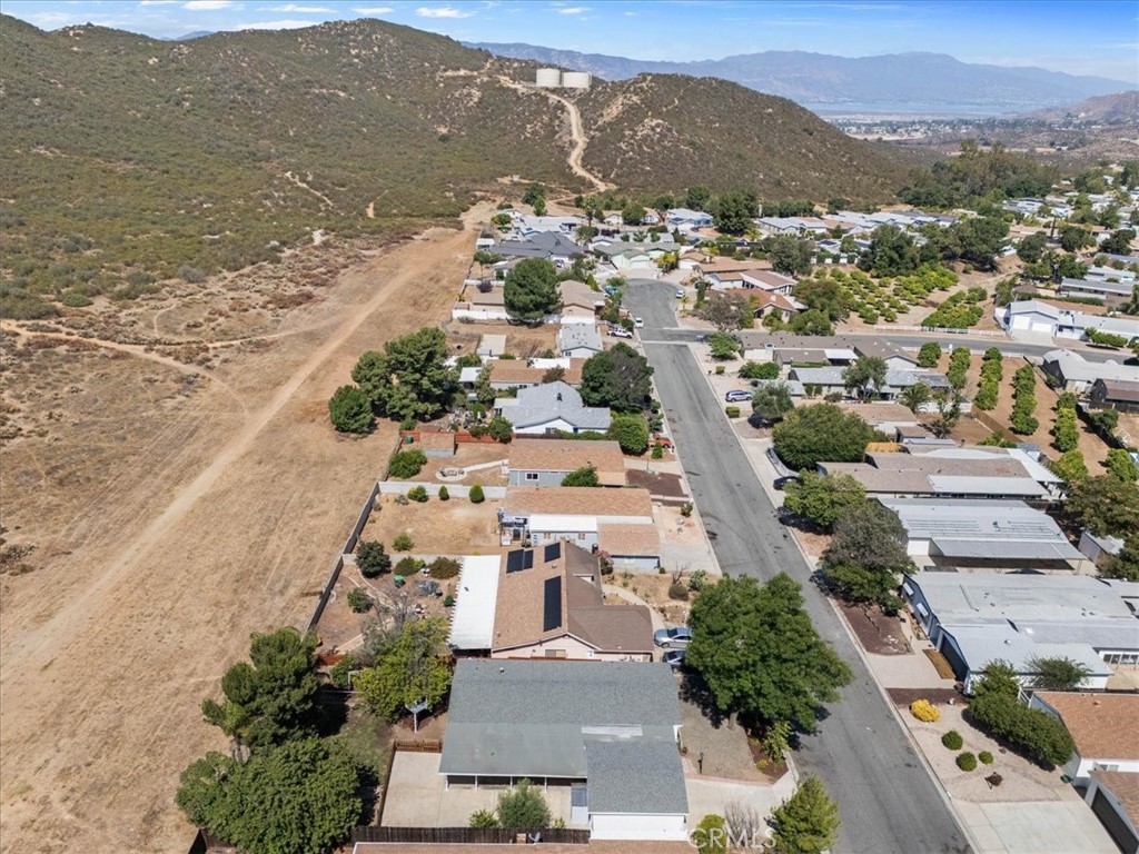 24835 Split Rail Road Wildomar, CA 92595 - Photo 33 of 36 You can go hiking!