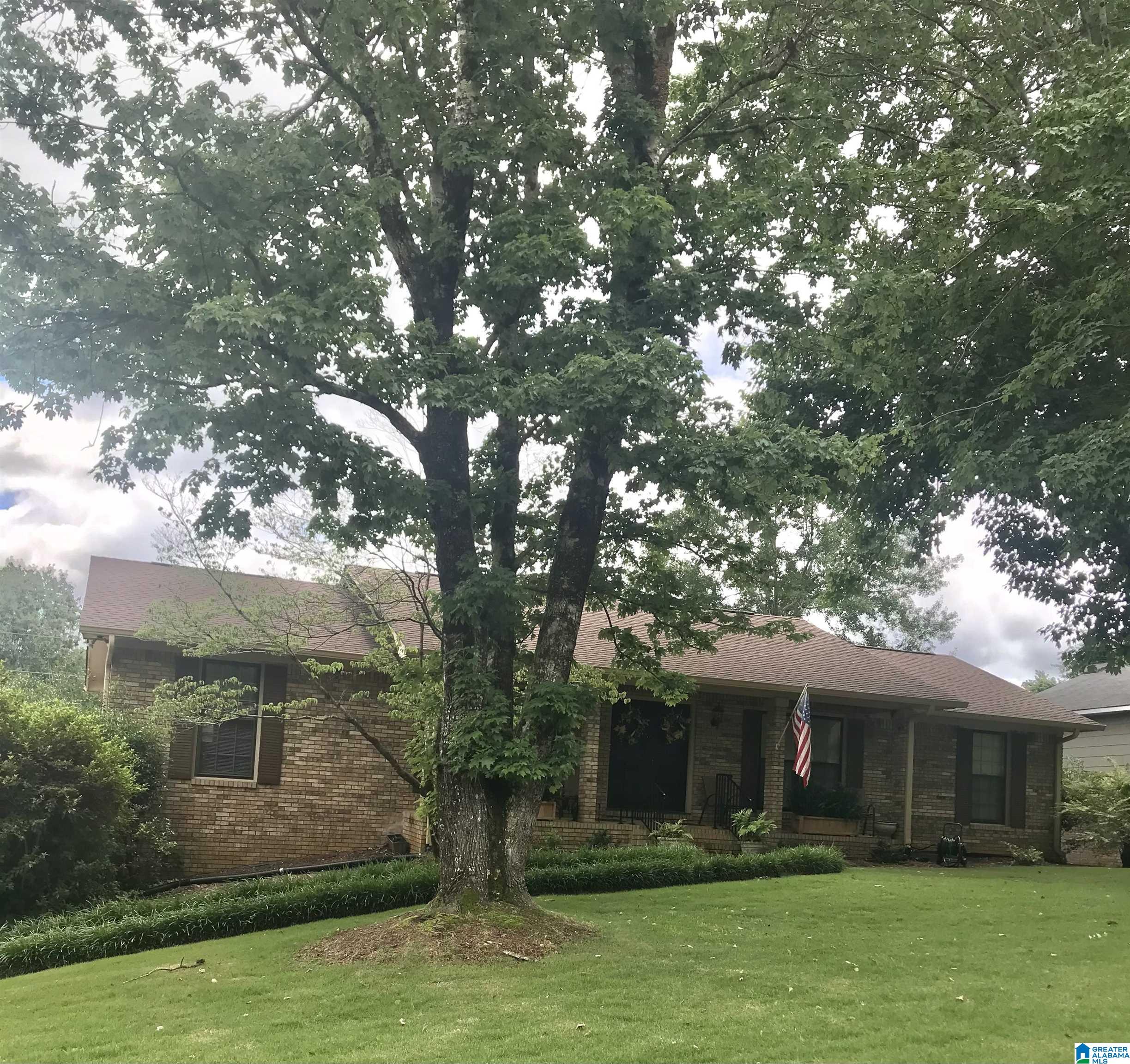 1830 Pleasant Ridge Drive Sylacauga, AL 35150 - Photo 3 of 36