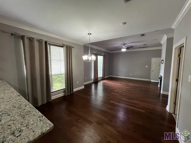 $2,025 | 5518 Arialo Drive, Baton Rouge, LA 70820