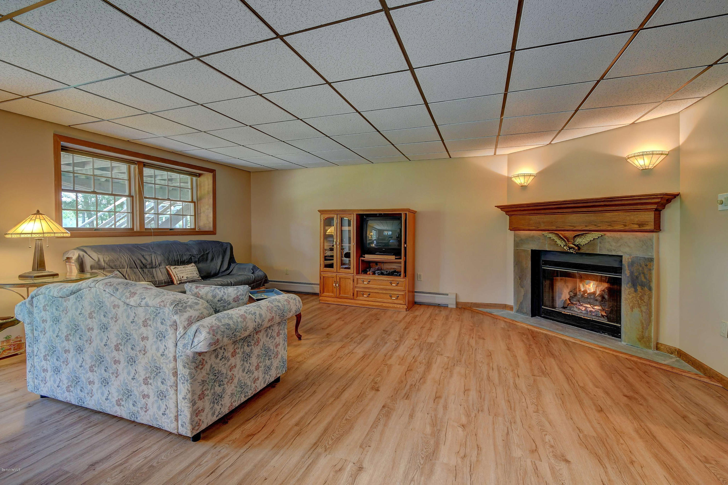 2 Thomas Island Road Pittsfield, MA 01201 - Photo 21 of 34 3002 Lower Level Family Room