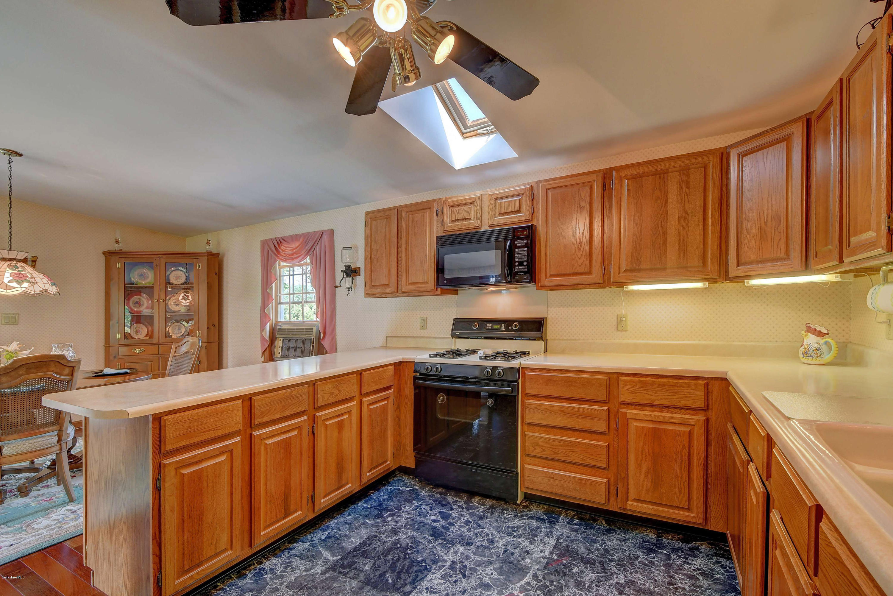 2 Thomas Island Road Pittsfield, MA 01201 - Photo 31 of 34 More of Kitchen