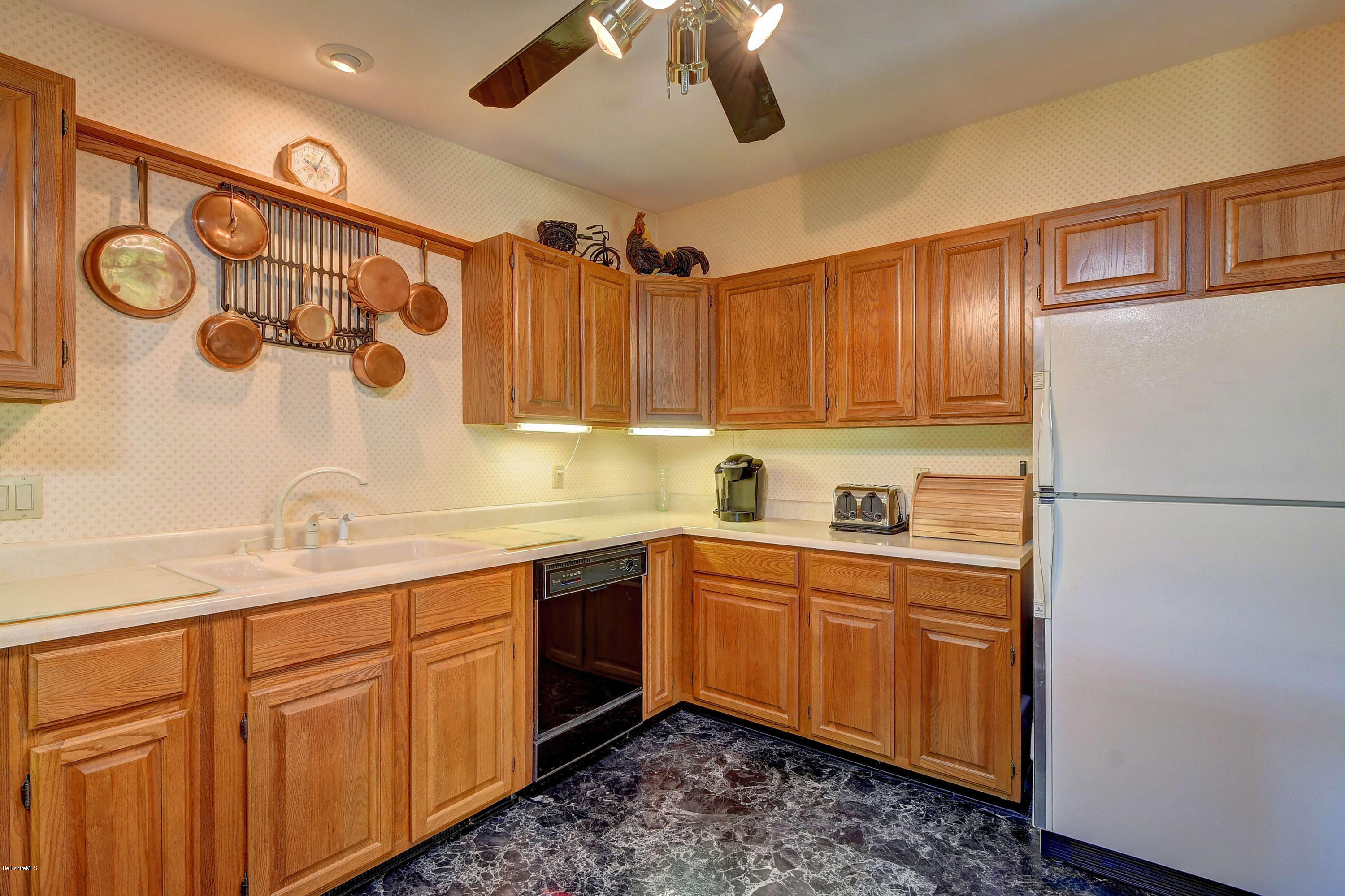2 Thomas Island Road Pittsfield, MA 01201 - Photo 32 of 34 More of Kitchen