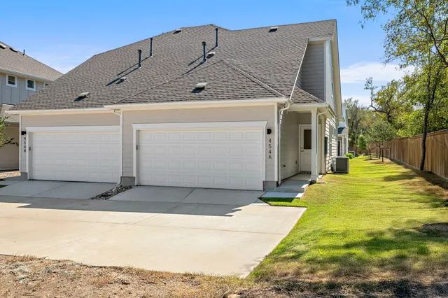 $315,000 | 454 Orleanian Drive, Unit A, Buda, TX 78610