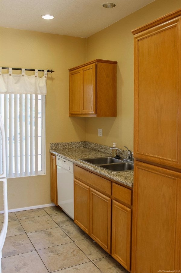 1026 Clearview Street Tehachapi, CA 93561 - Photo 8 of 32 Gallery Image 8