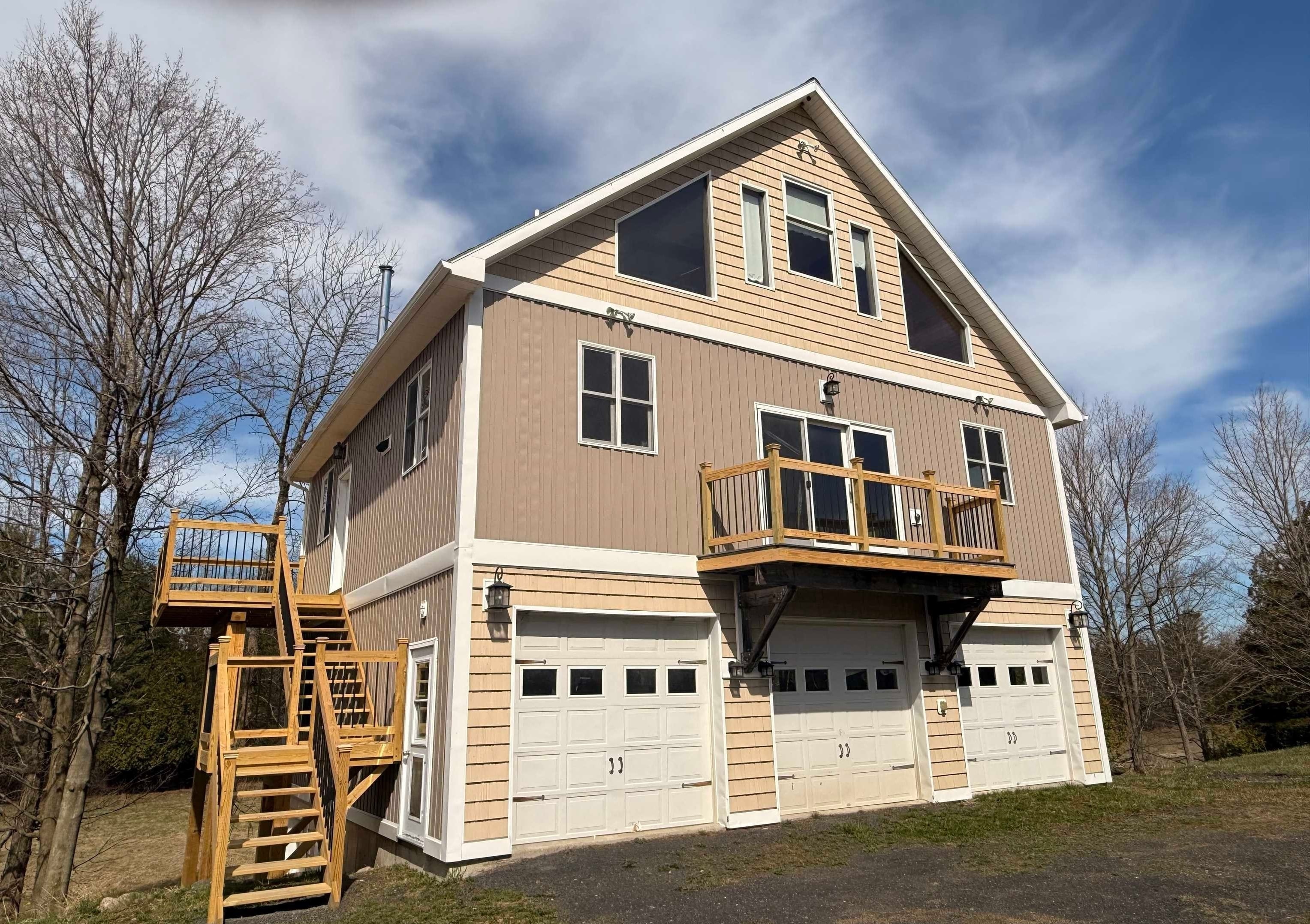 53 Hidden Drive Alburgh, VT 05440 - Photo 1 of 47