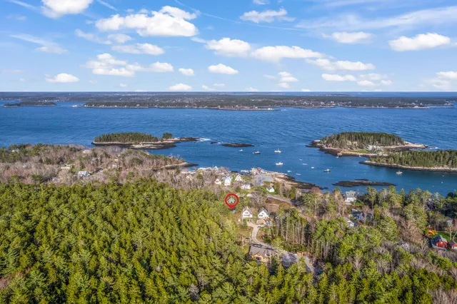 $250,000 | 15 Blueberry Hill Road, Georgetown, ME 04548