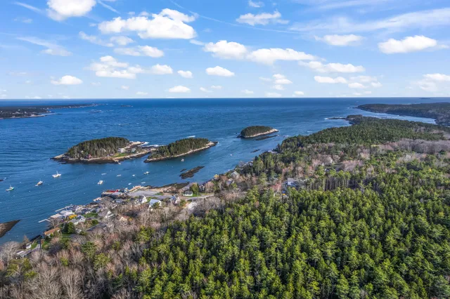 $250,000 | 15 Blueberry Hill Road, Georgetown, ME 04548