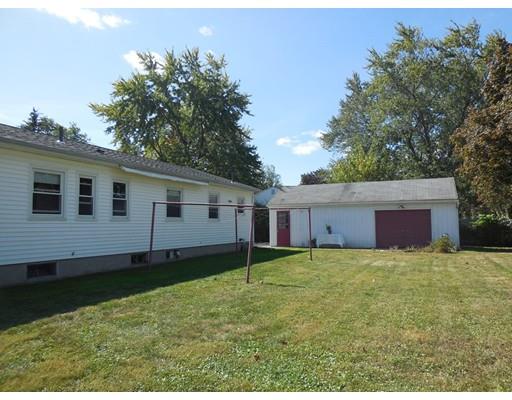 11 Village Road Holyoke, MA 01040 - Photo 12 of 12 Gallery Image 12