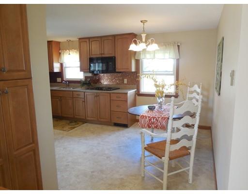 11 Village Road Holyoke, MA 01040 - Photo 8 of 12 Gallery Image 8