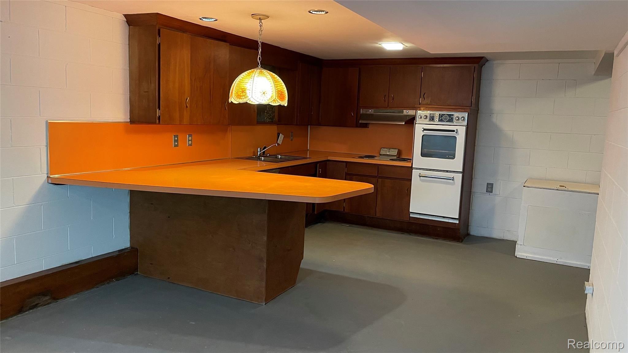 508 Chestnut Street Flushing, MI 48433 - Photo 15 of 24 A08CE9EE-6F1A-474D-B318-3A475EE63034.jpeg
