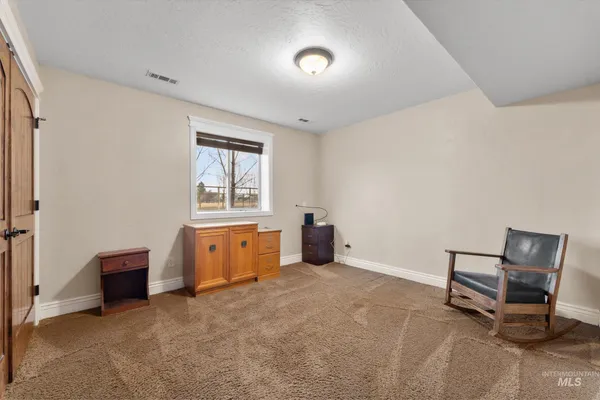 $650,000 | 26530 Noahs Landing Circle, Wilder, ID 83676