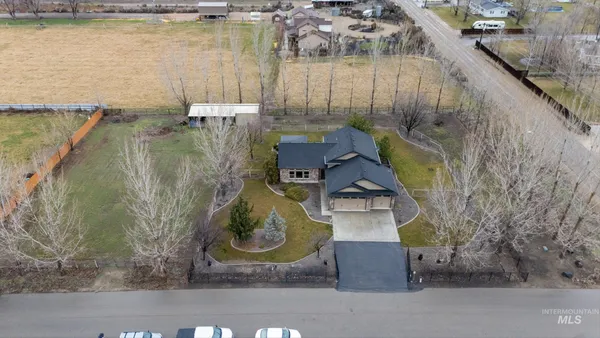 $650,000 | 26530 Noahs Landing Circle, Wilder, ID 83676