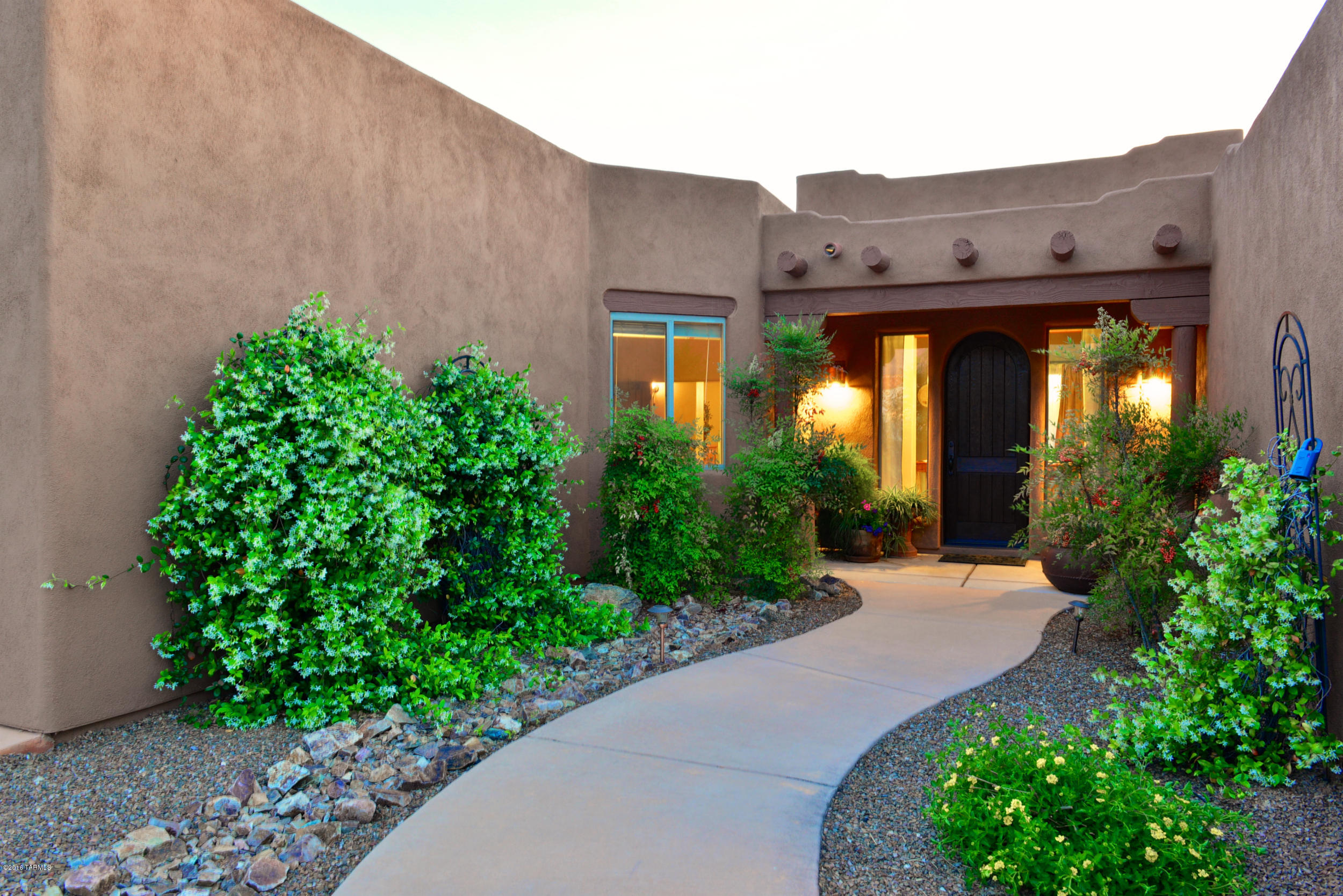 10857 North Pusch Ridge View Place Tucson, AZ 85737 - Photo 1 of 45
