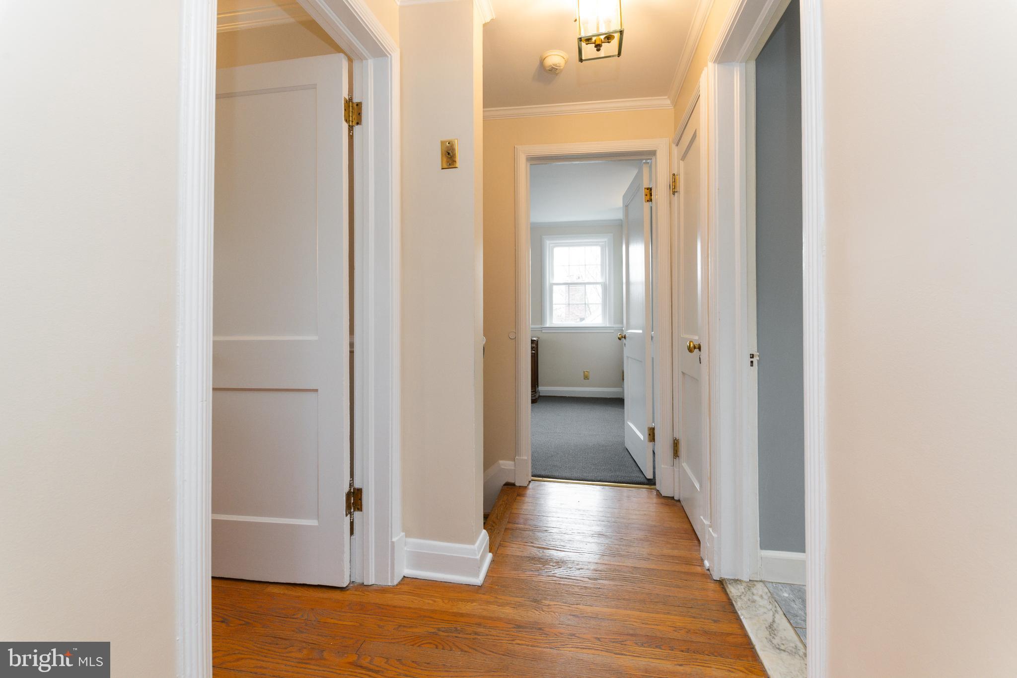 731 Anneslie Road Baltimore, MD 21212 - Photo 18 of 37 Upper Level Hallway - Freshly Painted