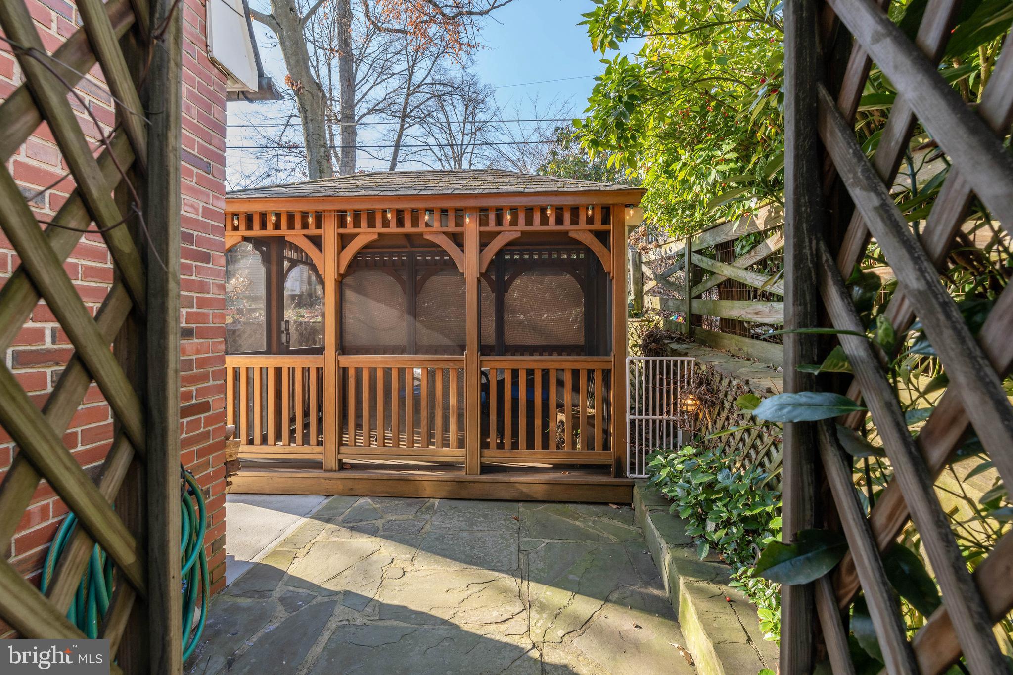 731 Anneslie Road Baltimore, MD 21212 - Photo 31 of 37 Screened in Gazebo