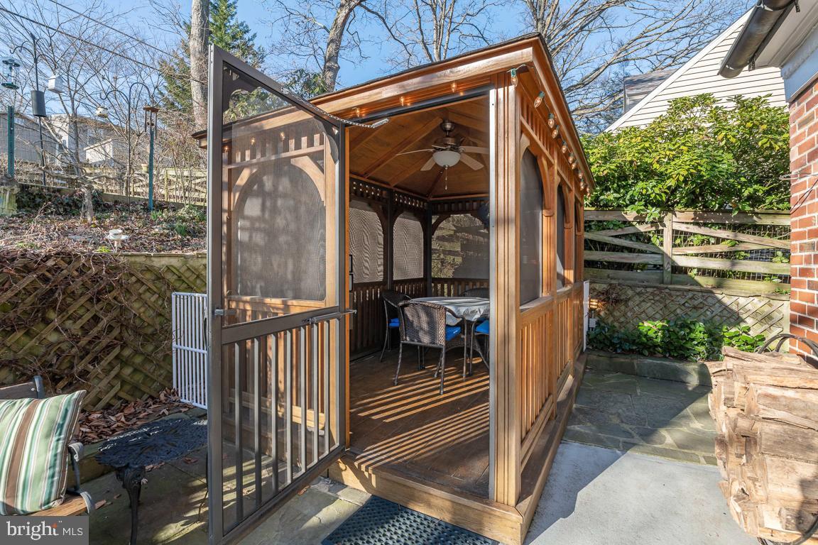 731 Anneslie Road Baltimore, MD 21212 - Photo 32 of 37 Cozy Gazebo