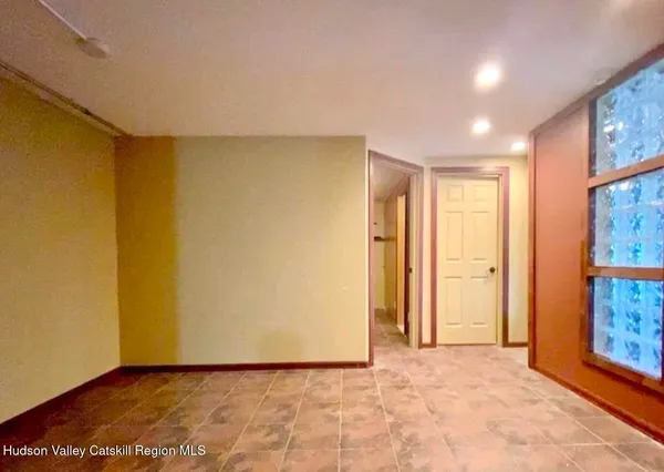 a view of an entryway