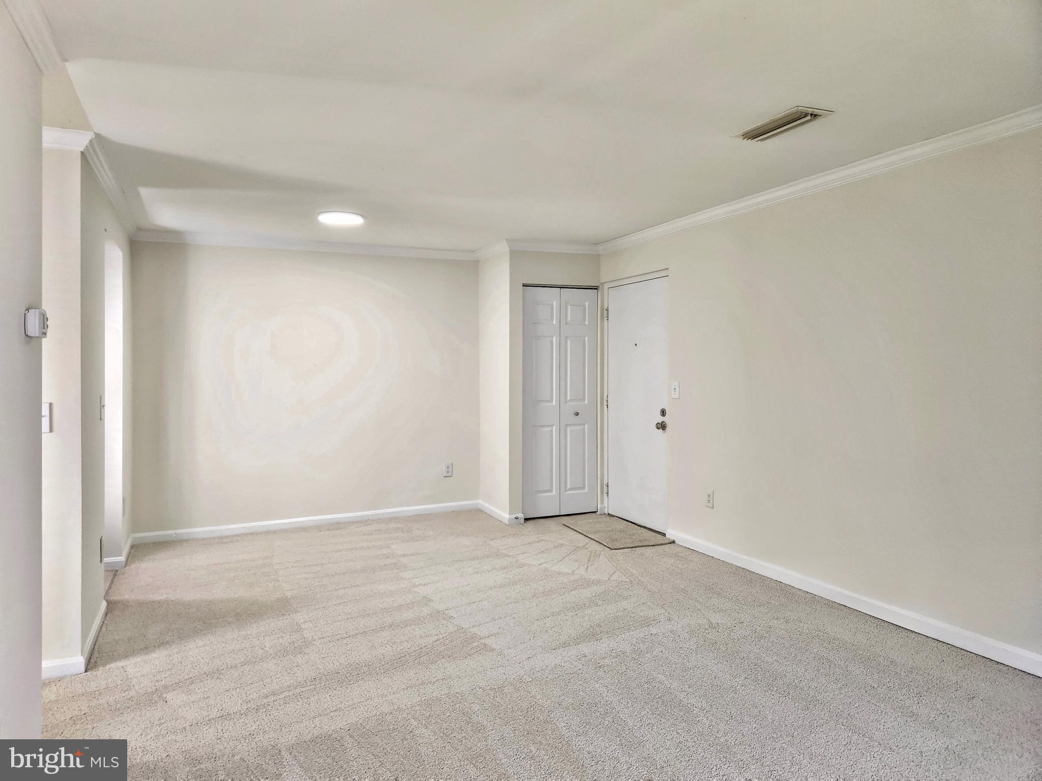 14905 Rydell Road, Unit 103 Centreville, VA 20121 - Photo 6 of 30