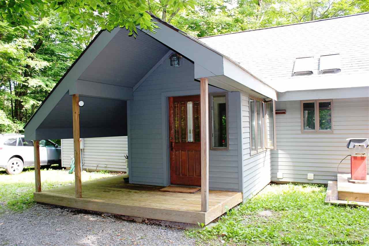 567 North End Road Greenfield, NY 12850 - Photo 2 of 33 Photo 2