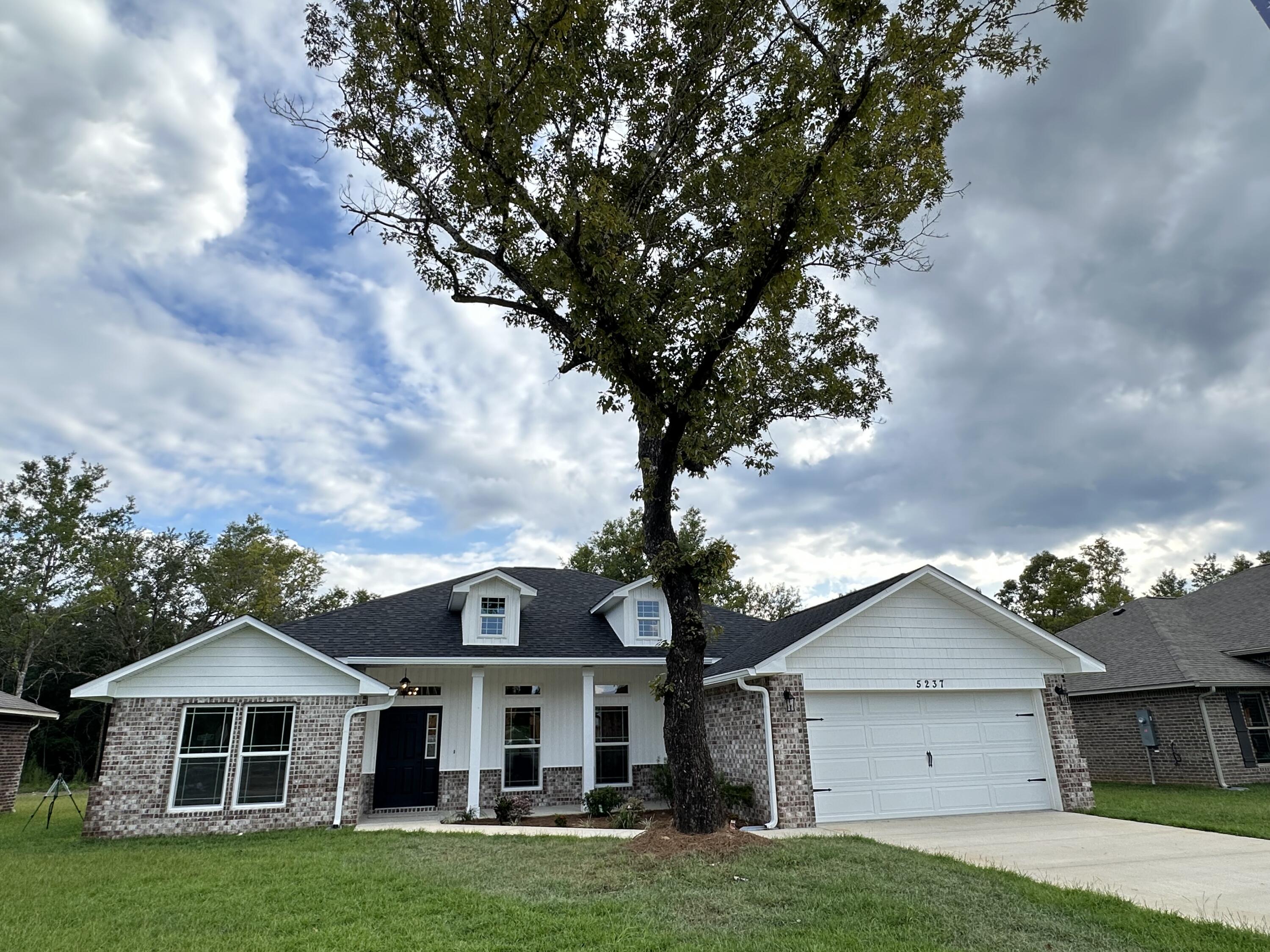 5295 Wahoo Road Milton, FL 32583 - Photo 2 of 21 Gallery Image 2