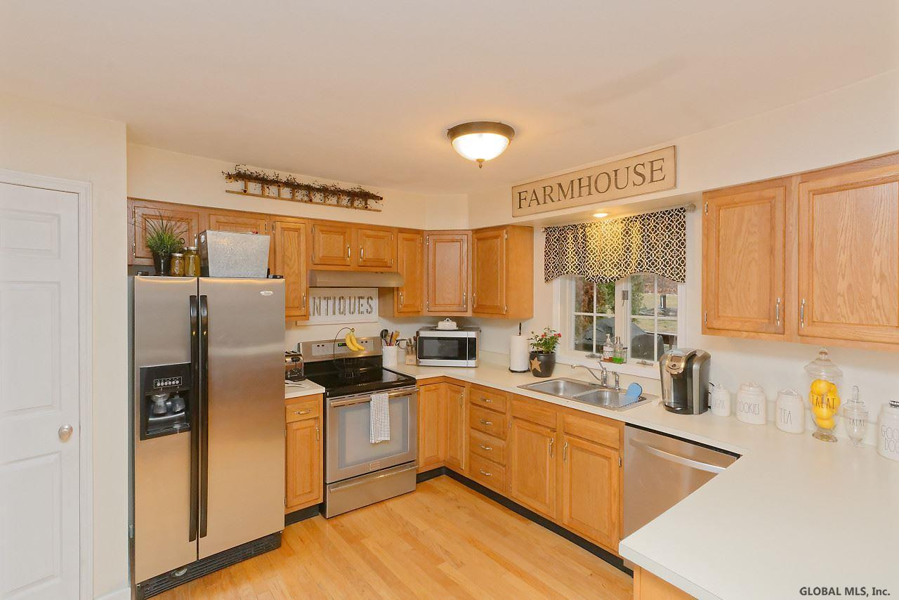 228 Biittig Road Averill Park, NY 12018 - Photo 3 of 25 Photo 3