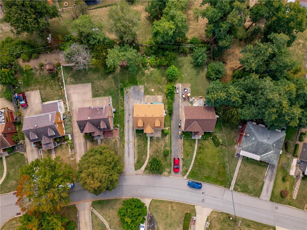 1281 Kirsopp Avenue Pittsburgh, PA 15220 - Photo 37 of 41