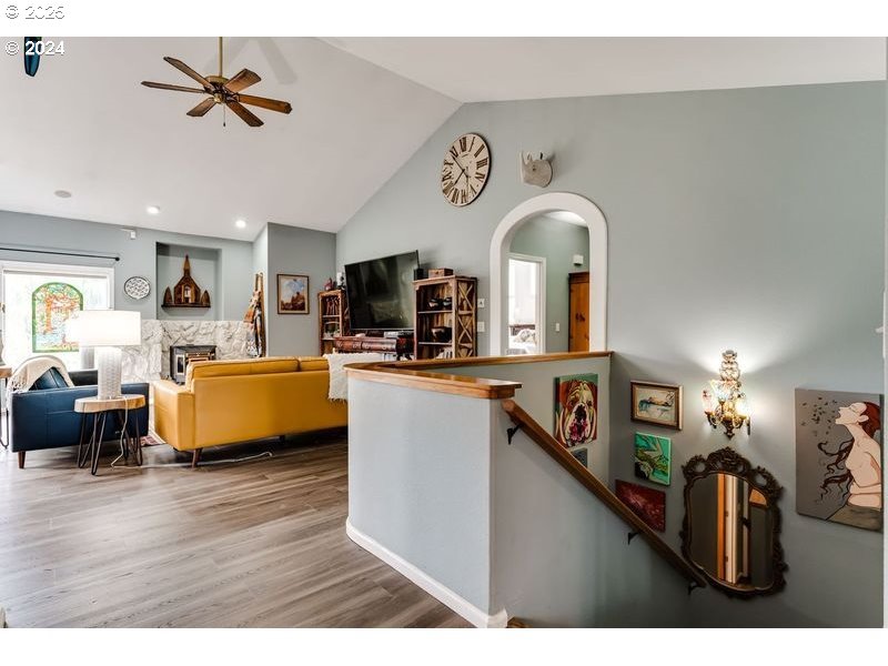 36 Ocean Dunes Drive Florence, OR 97439 - Photo 21 of 40 a living room with furniture and a flat screen tv