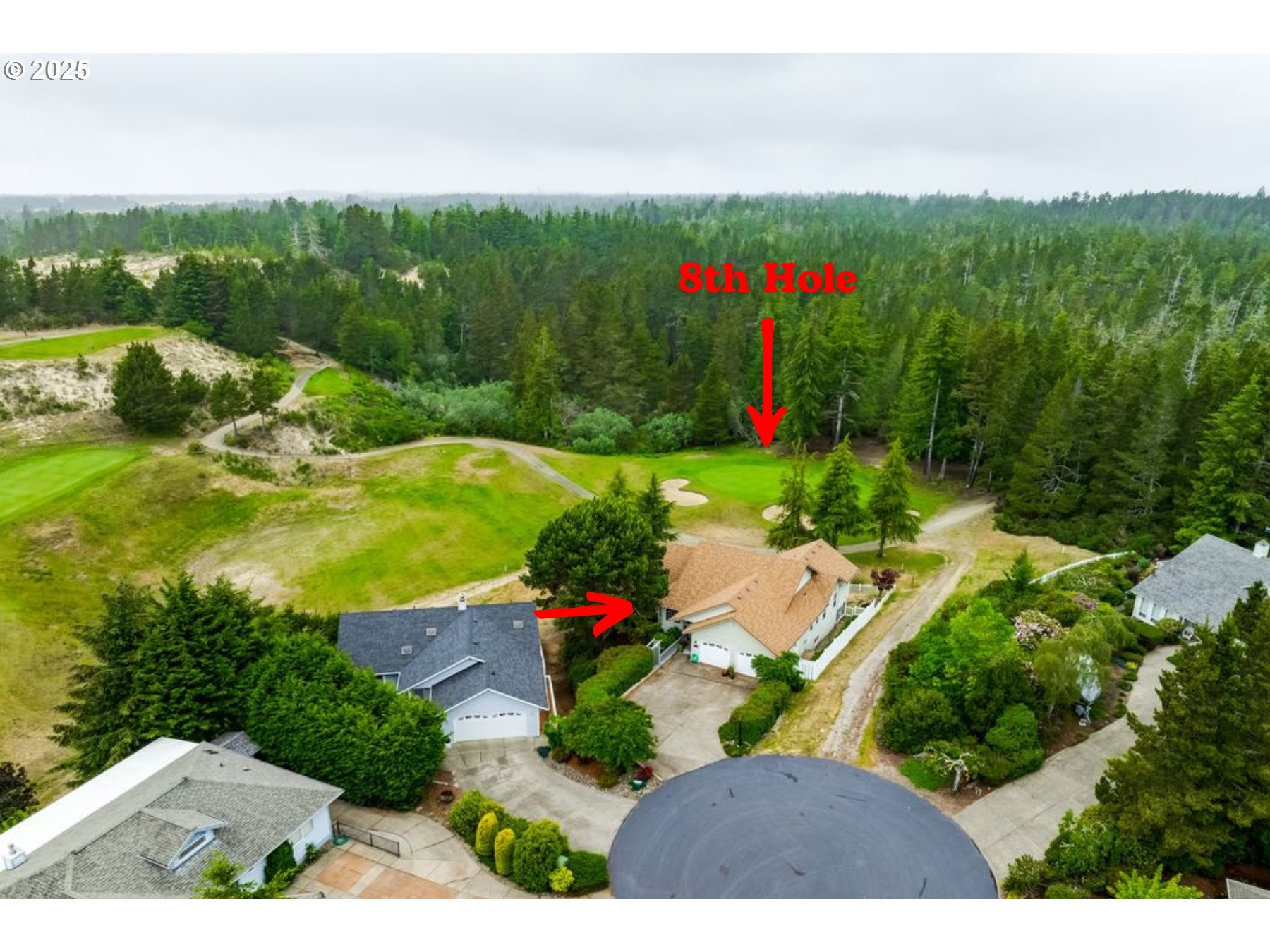 36 Ocean Dunes Drive Florence, OR 97439 - Photo 3 of 40 a view of a garden with an outdoor space