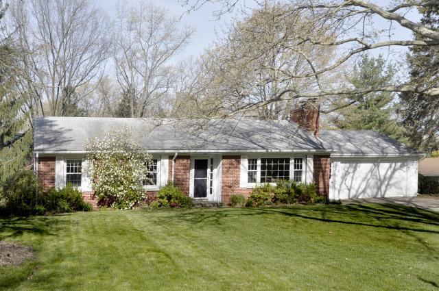 2422 Rambling Road Kalamazoo, MI 49008 - Photo 1 of 21 Primary Photo