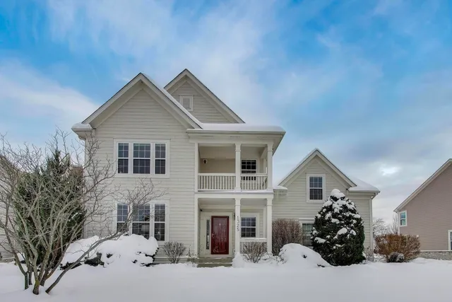 $949,000 | 1325 Grantham Drive, Schaumburg, IL 60193
