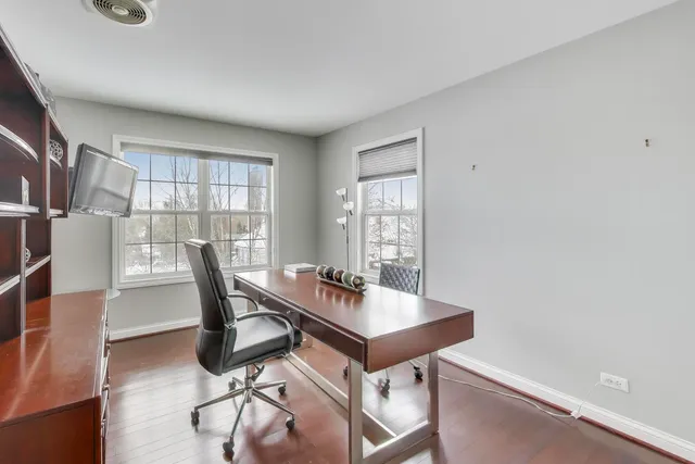 $949,000 | 1325 Grantham Drive, Schaumburg, IL 60193