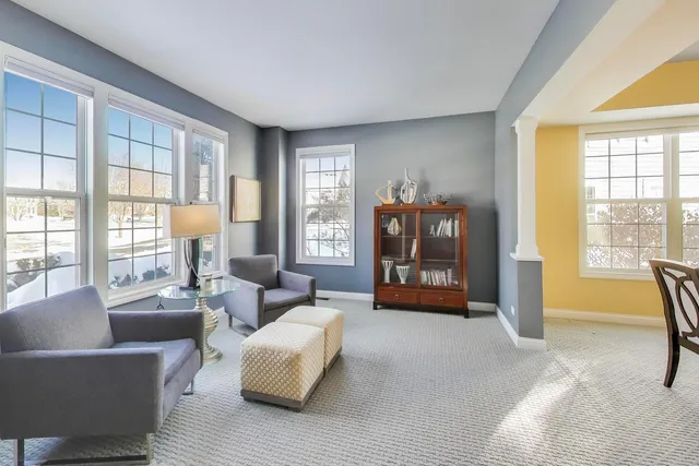 $949,000 | 1325 Grantham Drive, Schaumburg, IL 60193