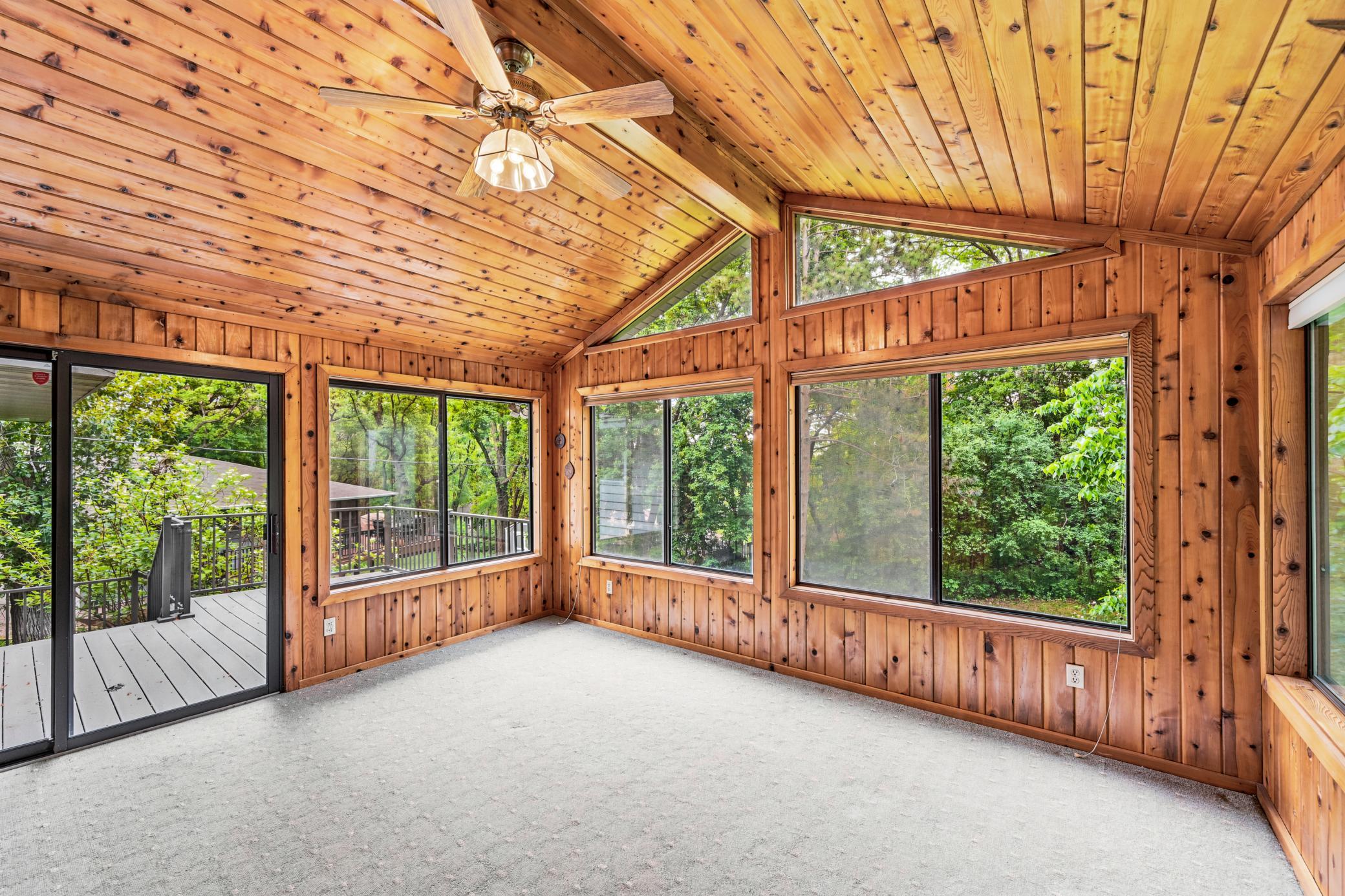14137 Glenridge Road Minnetonka, MN 55345 - Photo 23 of 52