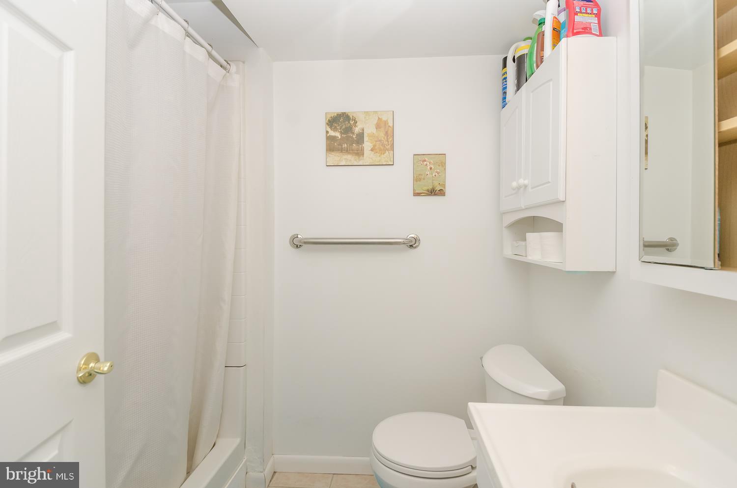 129 Circle Road Pasadena, MD 21122 - Photo 22 of 34 Full Bath in Lower Level