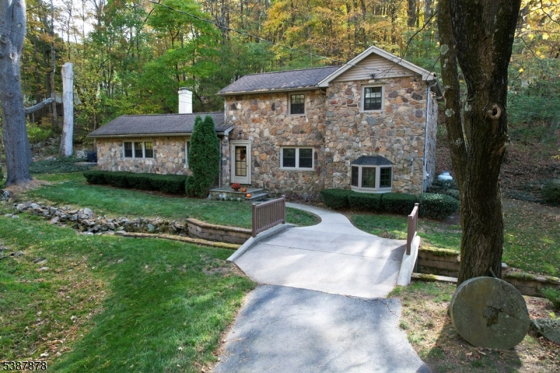 63 Sanatorium Road Glen Gardner, NJ 08826 - Photo 1 of 29