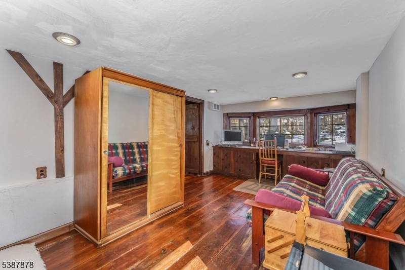 63 Sanatorium Road Glen Gardner, NJ 08826 - Photo 17 of 29