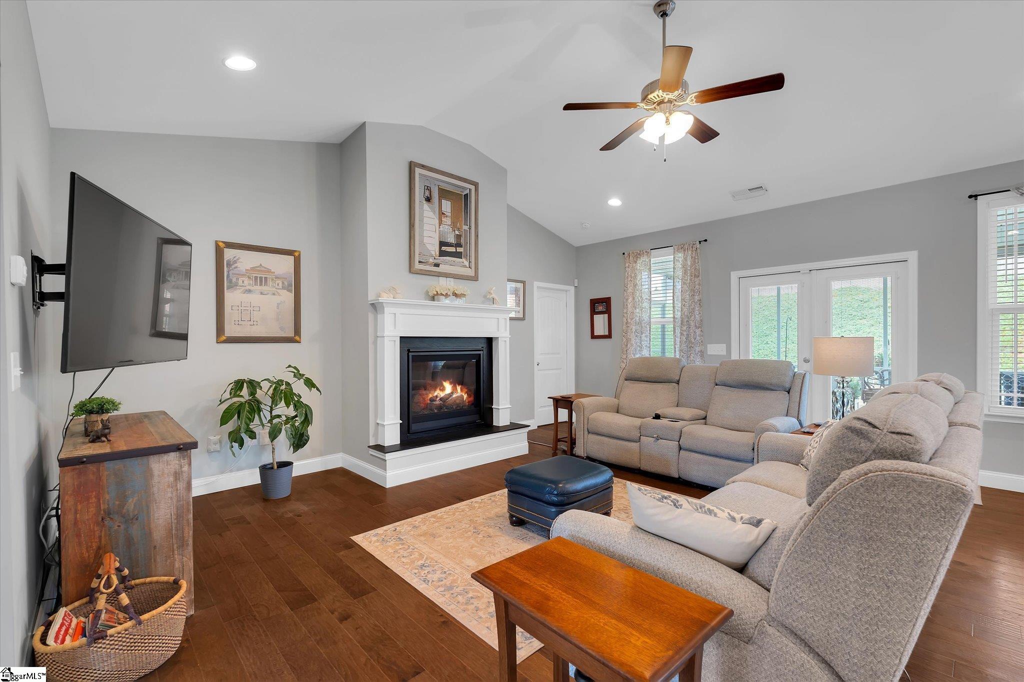 114 Jones Kelley Road Travelers Rest, SC 29690 - Photo 4 of 39