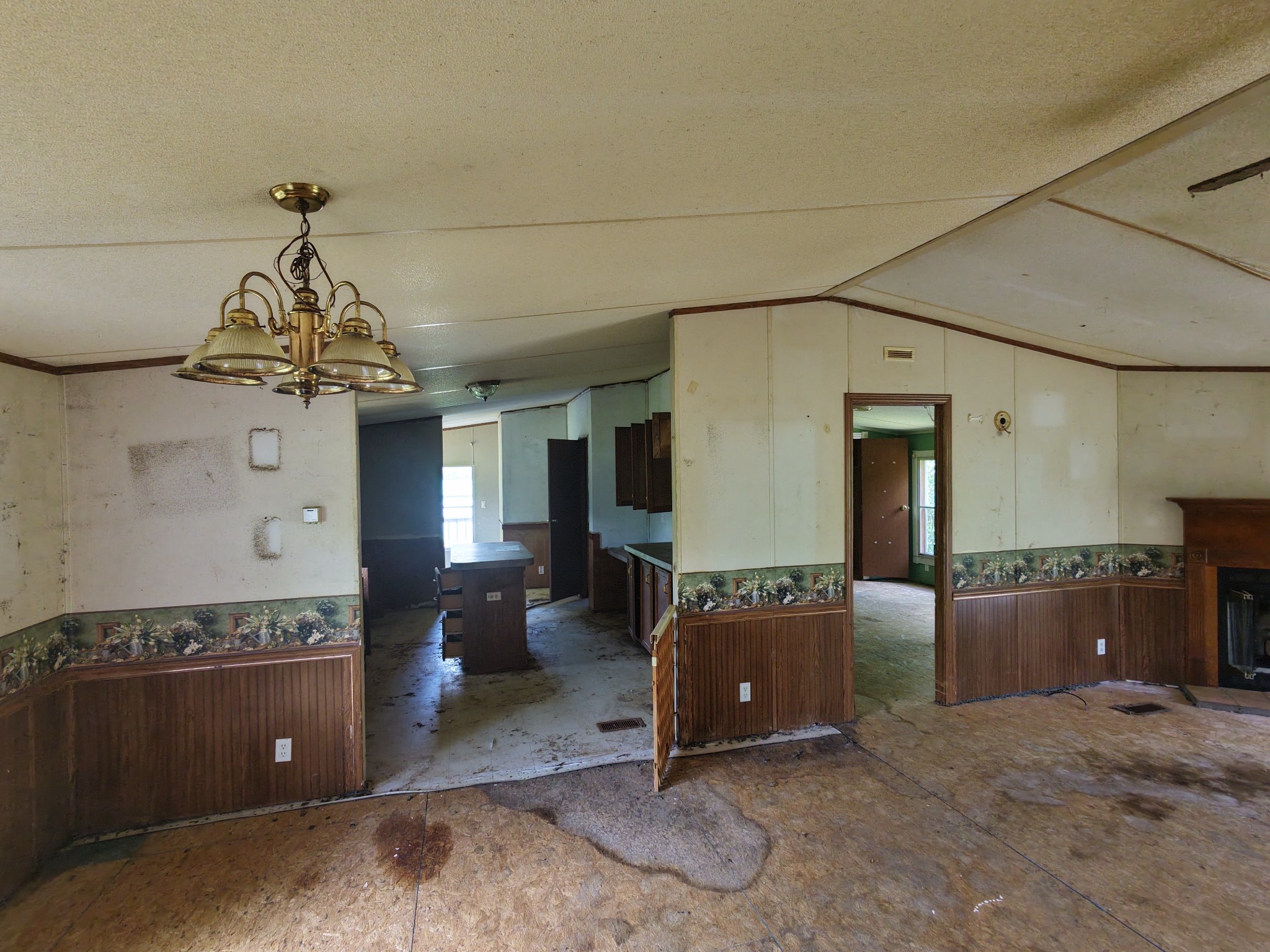 286 Ed Mitchell Road Cerulean, KY 42215 - Photo 4 of 14