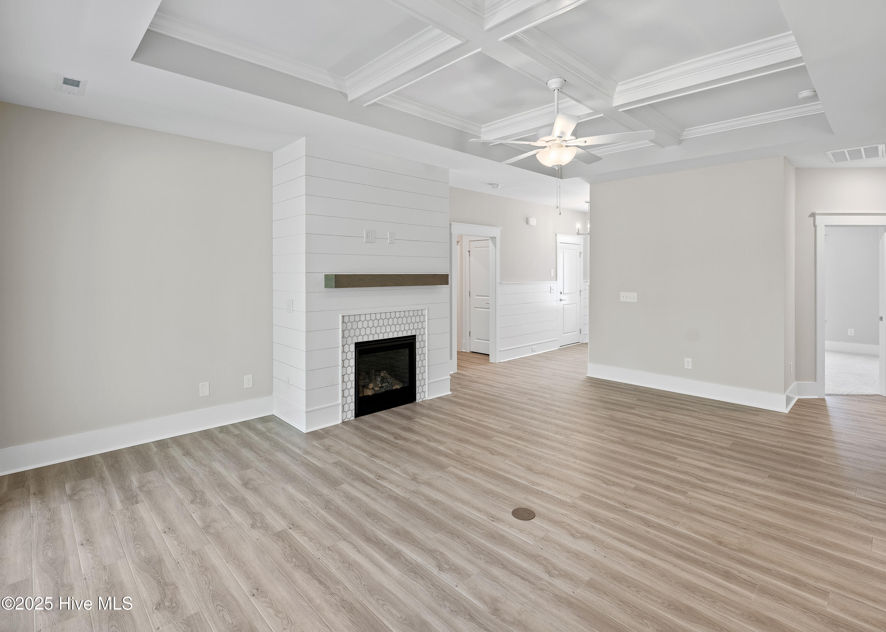 39 Streambed Way Hampstead, NC 28443 - Photo 10 of 36 Great Room