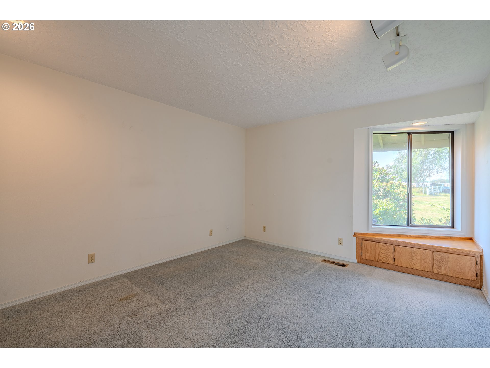 26417 Northeast 31st Court Ridgefield, WA 98642 - Photo 10 of 48 Gallery Image 10