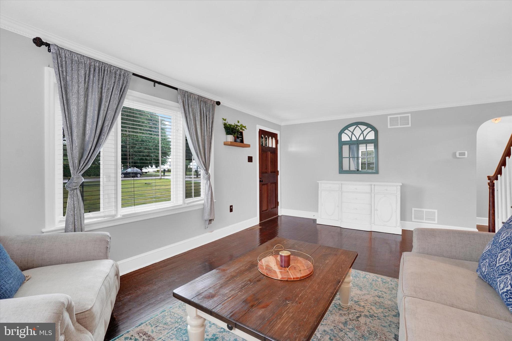 1169 Valley View Road York, PA 17403 - Photo 4 of 28 Gallery Image 4