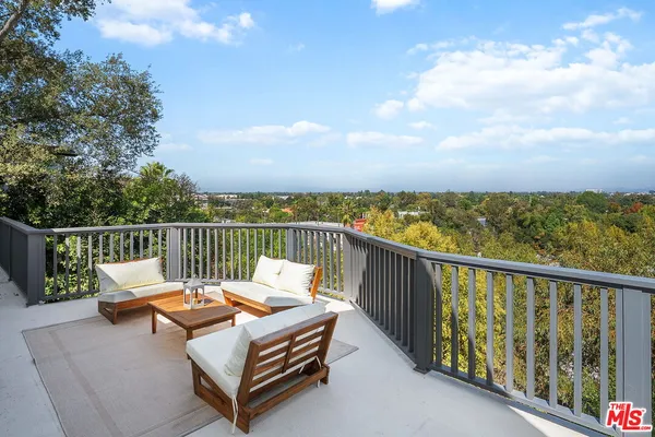 $9,000 | 11543 Sunshine Terrace, Studio City, CA 91604