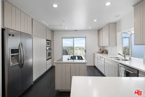 $8,750 | 11543 Sunshine Terrace, Studio City, CA 91604