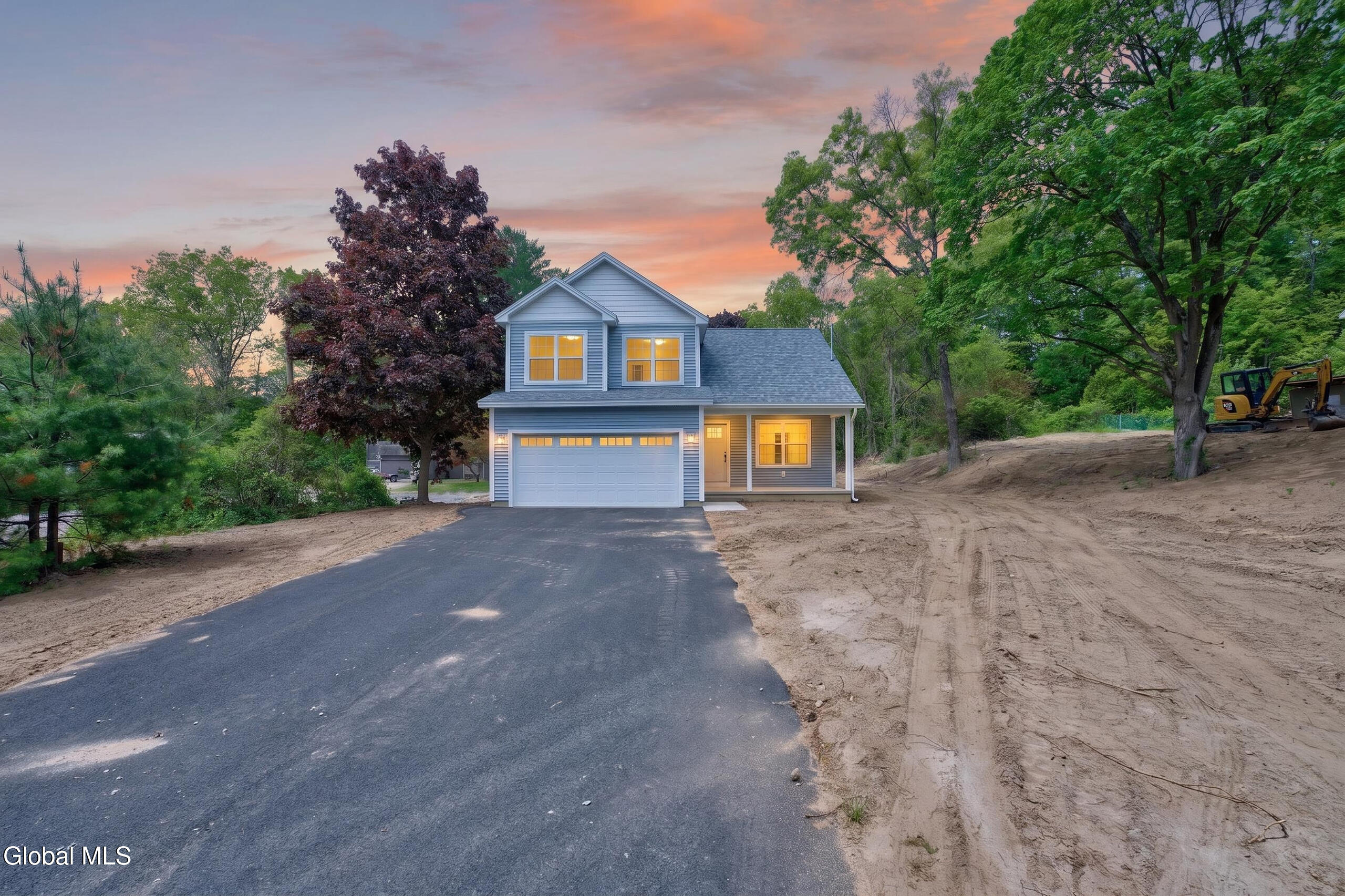 178 Montray Road Queensbury, NY 12804 - Photo 7 of 46 0 Front 1twilight