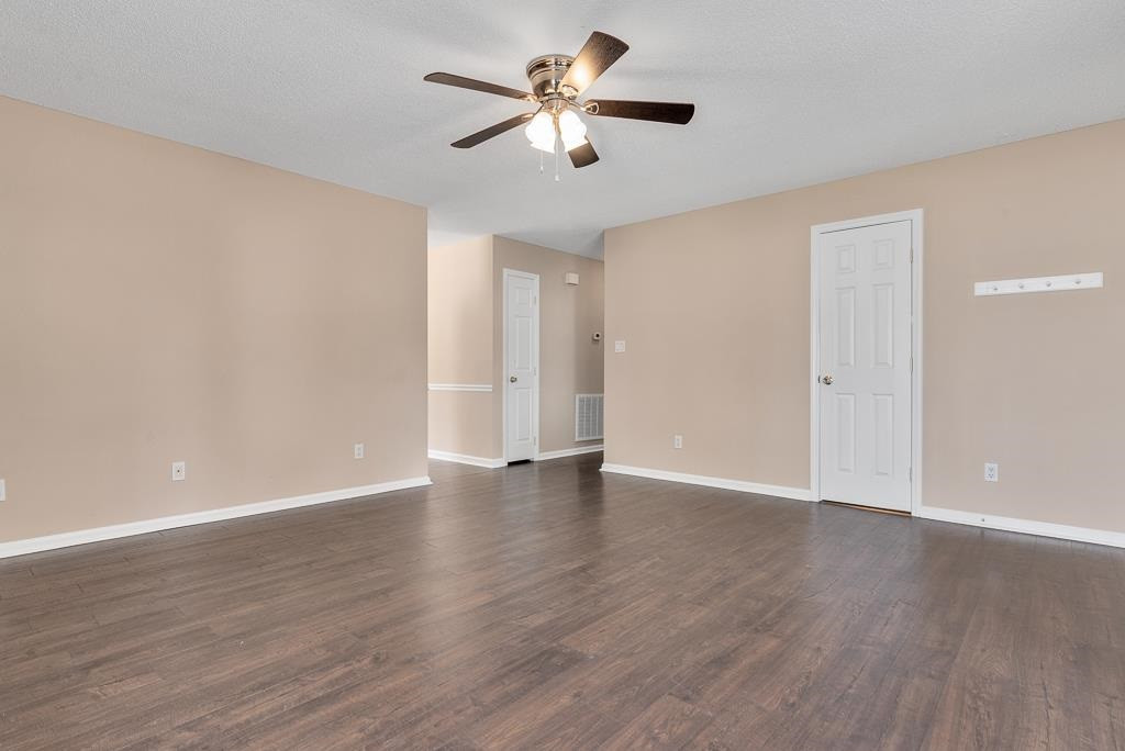 3308 Castlegate Drive Raleigh, NC 27616 - Photo 5 of 22 Photo 5
