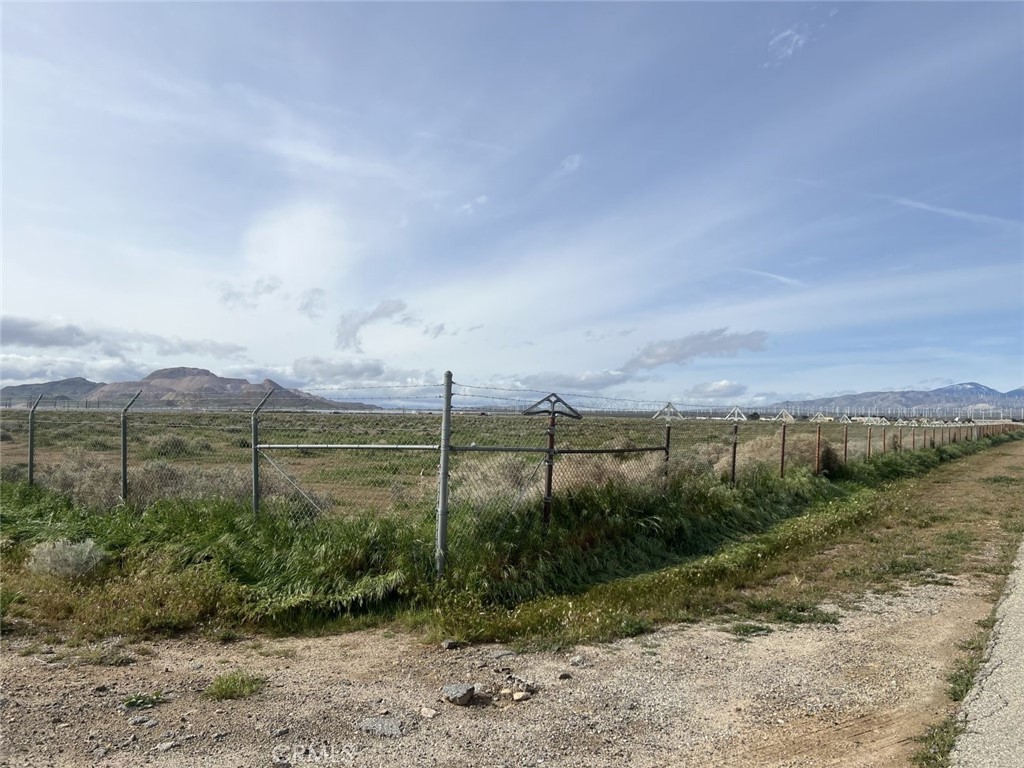0 Th Mojave, CA 93501 - Photo 1 of 1