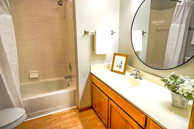 4572 Hidden Ridge Court Columbus, OH 43230 - Photo 31 of 43 Another View of Hall Bath