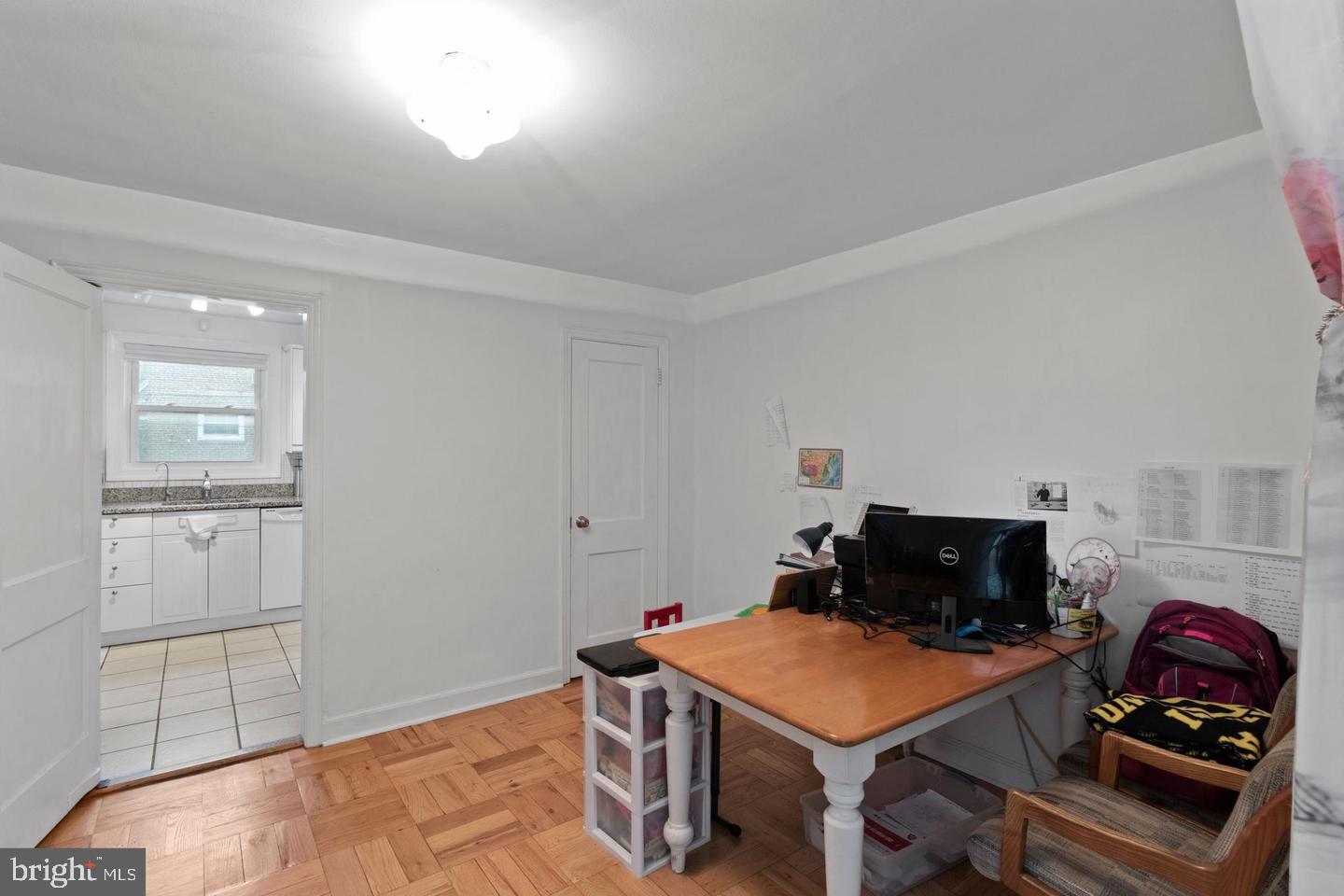 107 Rockglen Road Wynnewood, PA 19096 - Photo 4 of 26 Gallery Image 4